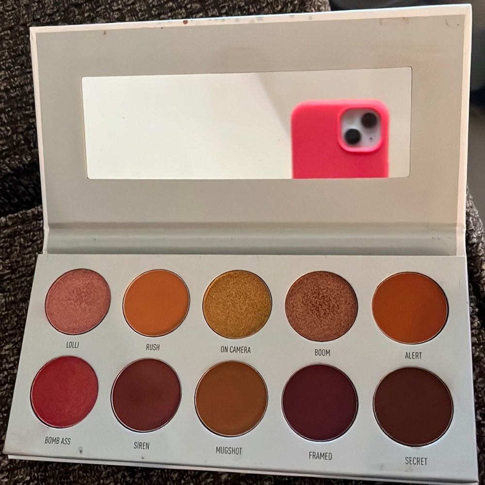 JACKLYN HILL FALL COLORED EYESHADOW